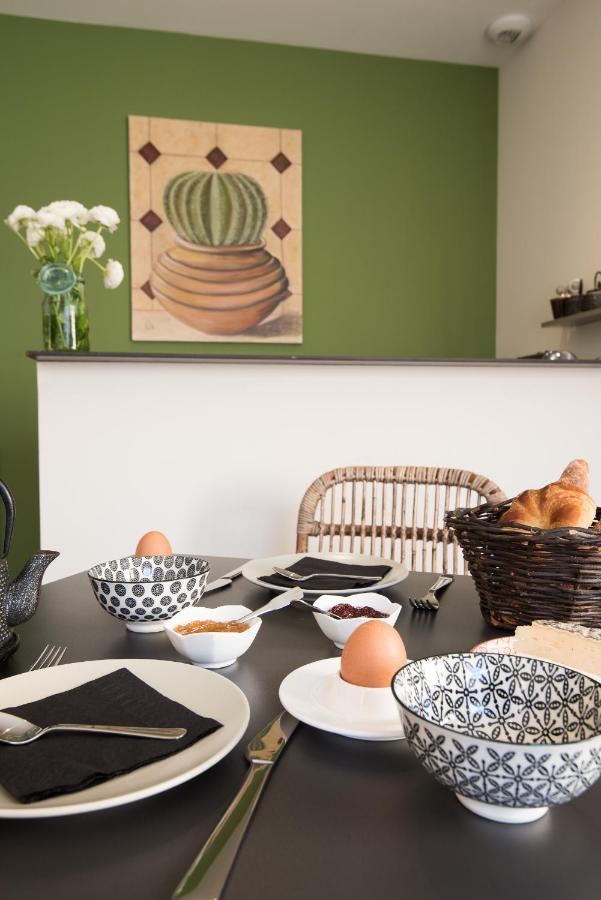 Bed and Breakfast Sur Le Quai Carcassonne Esterno foto