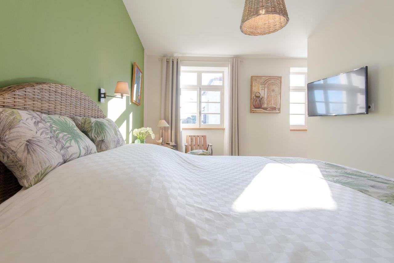 Bed and Breakfast Sur Le Quai Carcassonne Esterno foto